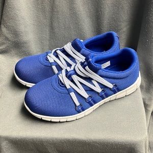 ComfortView slip-on sneakers